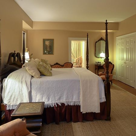 Choctaw Hall Bed & Breakfast Натчез Экстерьер фото