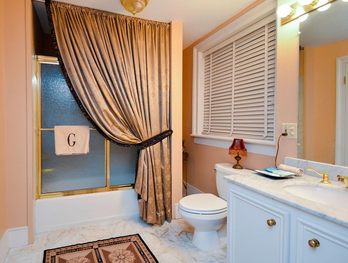 Choctaw Hall Bed & Breakfast Натчез Экстерьер фото