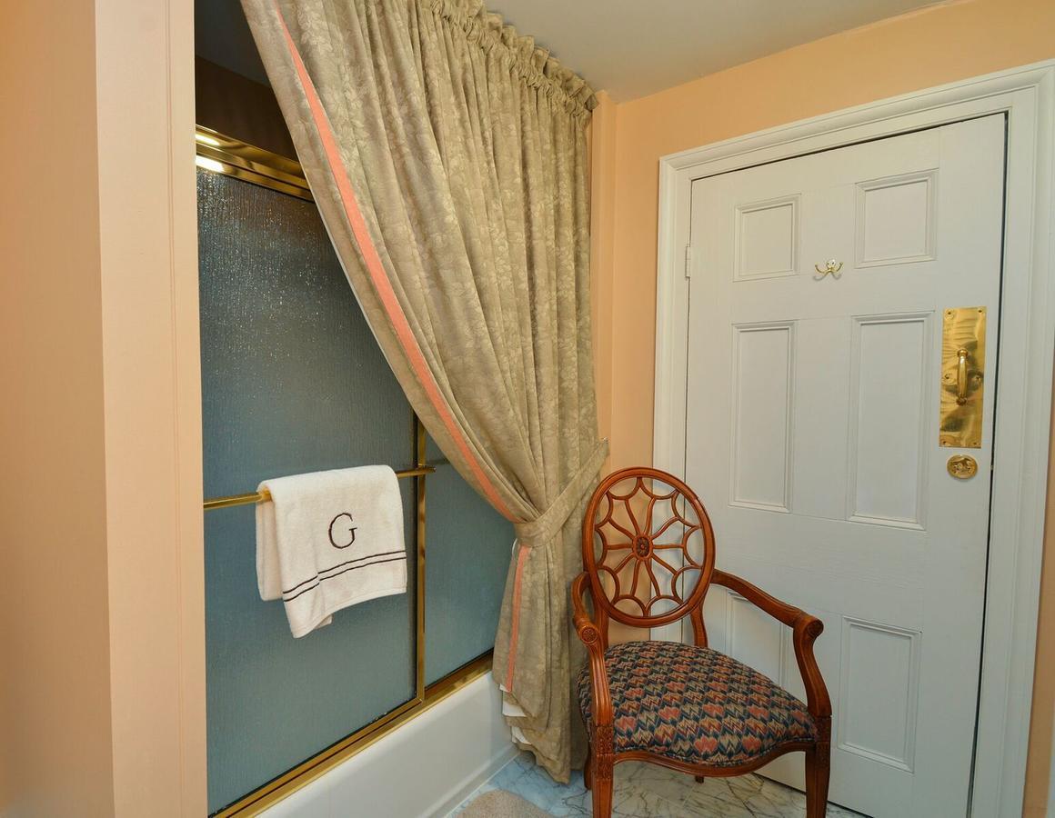 Choctaw Hall Bed & Breakfast Натчез Экстерьер фото