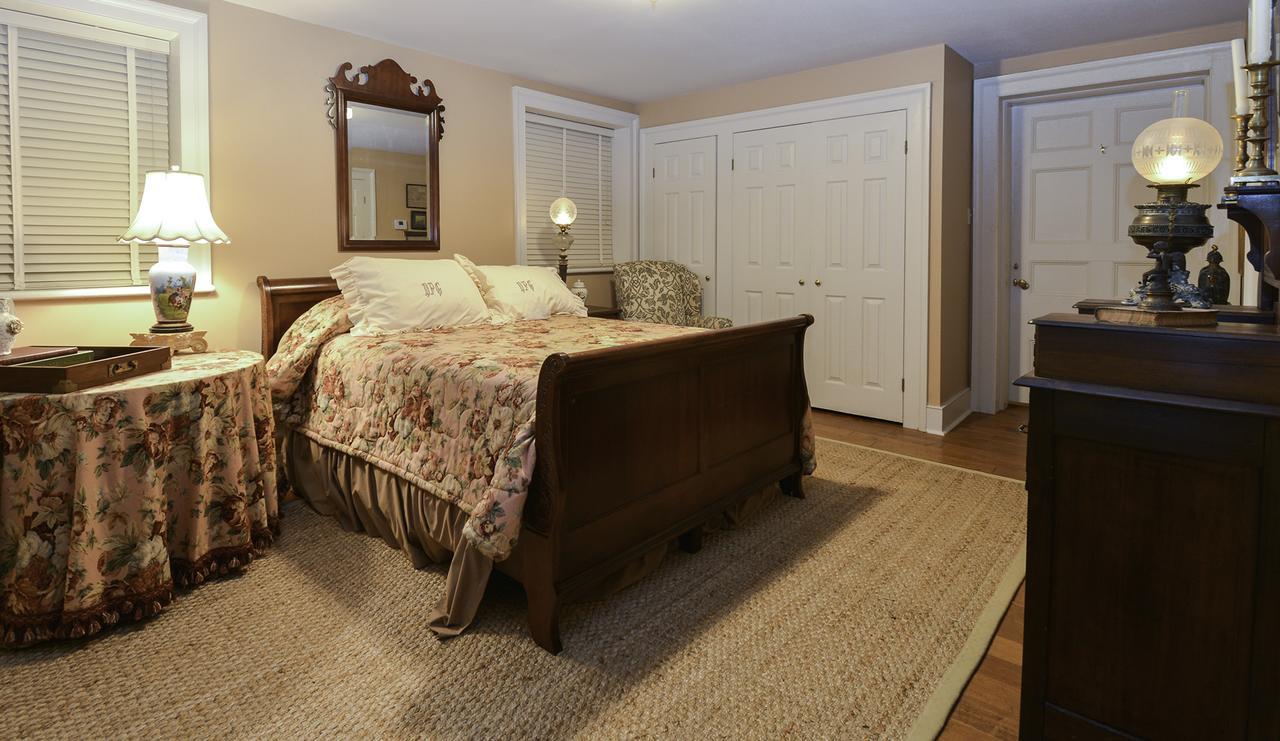 Choctaw Hall Bed & Breakfast Натчез Экстерьер фото